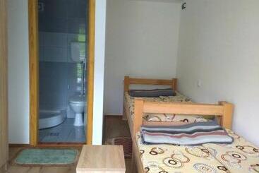 پانسیون Guesthouse Mirkovic
