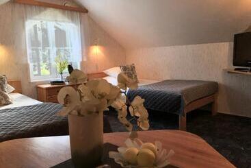 پانسیون Merekalda Accommodation   Adults Only