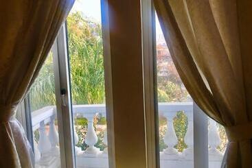 پانسیون Orchid Pearl Family Residence