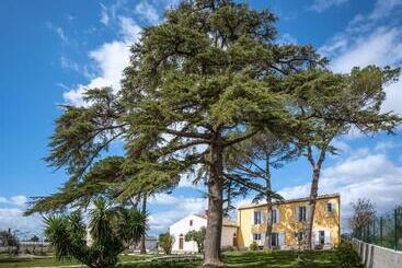 استراحتگاه Dimora Villa Ada