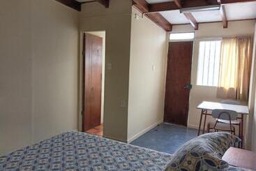 هاستل Hostal Amunategui