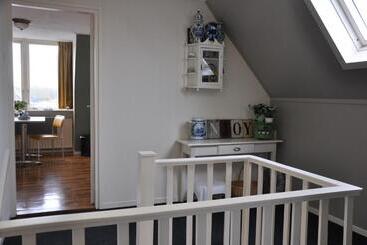 تختخواب و صبحانه Bed En Breakfast Molenzicht