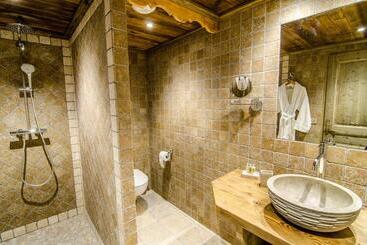 تختخواب و صبحانه Chalet L Etagne