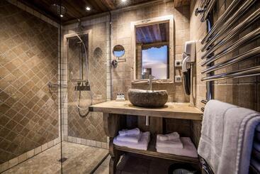 تختخواب و صبحانه Chalet L Etagne