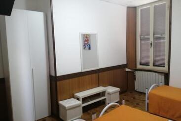 호텔 Albergo Ollolai