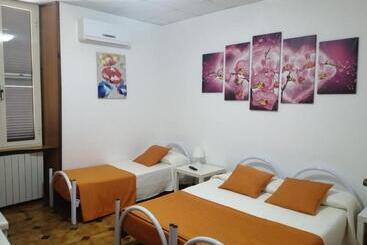 호텔 Albergo Ollolai