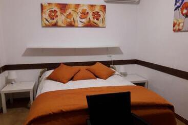 호텔 Albergo Ollolai