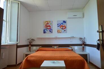 호텔 Albergo Ollolai