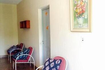 هتل Galicia Accomodation