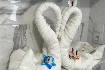 هتل Paradise Resort   Fkk Swinger & Nudist Couples Only