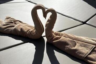 هتل Paradise Resort   Fkk Swinger & Nudist Couples Only