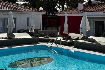 هتل Paradise Resort   Fkk Swinger & Nudist Couples Only