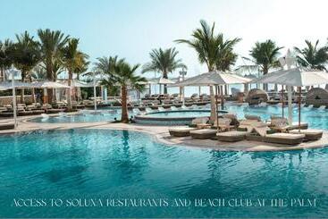 هتل The First Collection Waterfront Dubai