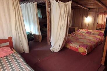 La Casa Del Viajero Hostel