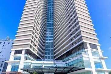 پانسیون Flc Sea Tower   Quynhon Homes