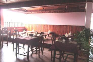 پانسیون Golden Papaya Guesthouse