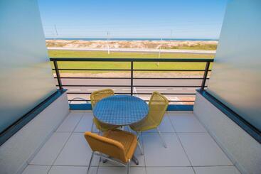 پانسیون Ponta Dos Molhes Beach Flat