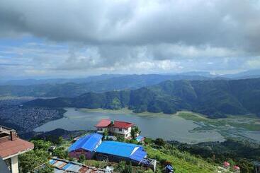 Sarangkot Hotel New Galaxy