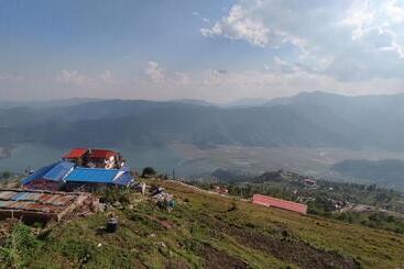 Sarangkot Hotel New Galaxy