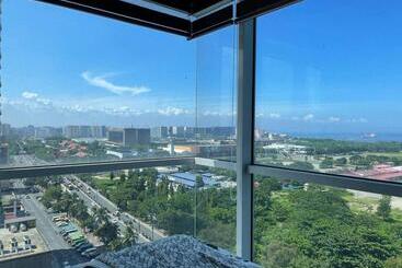 1br Deluxe At Breeze Residences Manila Bay Sunset View Near Moa