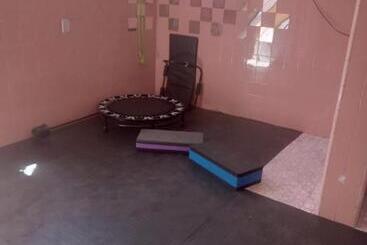 هاستل Cama 02 Num Quarto Compartilhado
