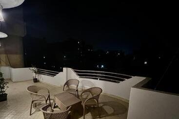 هاستل Near The Pyramids Inn