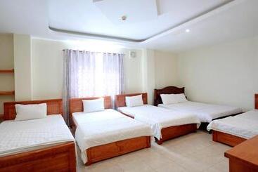 Amis Hotel Trung Tâm Gần Biển
