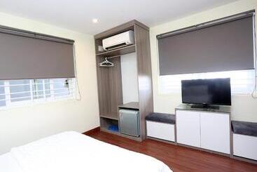 Amis Hotel Trung Tâm Gần Biển