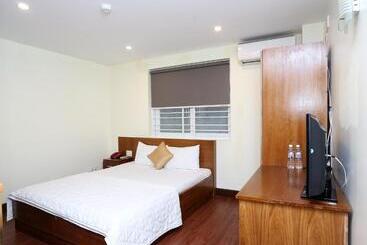 Amis Hotel Trung Tâm Gần Biển