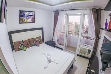 Enjoy Free Sauna And Pool Access, Save 70 Percent This Month On A Deluxe Unit In Manila With A Balco