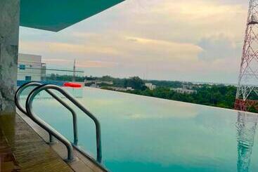 Grand River View Hotel   Rajshahi