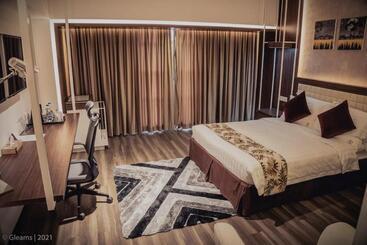 Grand River View Hotel   Rajshahi