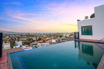 هتل Alina 203a @ Morgan Residences