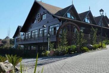 هتل Resort Bella Gramado