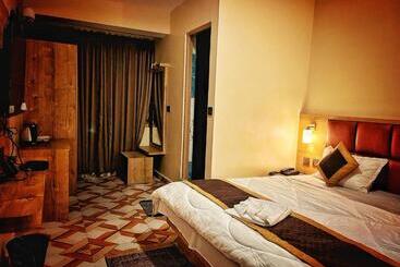 هتل Broz Nazom Retreat Gangtok