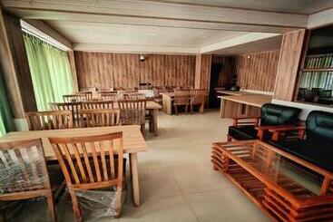هتل Broz Nazom Retreat Gangtok
