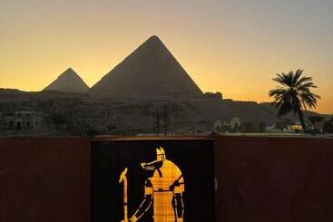 هتل Energy Of Pyramid