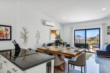هتل Morgan Residences 607a