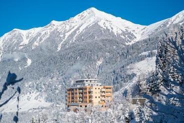 هتل Panorama Spa Lodges Das.schiller