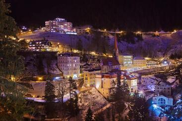 هتل Panorama Spa Lodges Das.schiller
