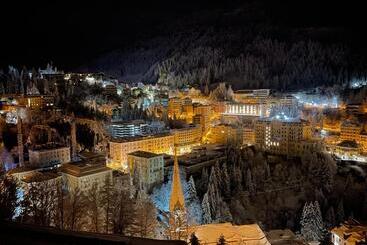 هتل Panorama Spa Lodges Das.schiller