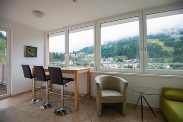 هتل Panorama Spa Lodges Das.schiller