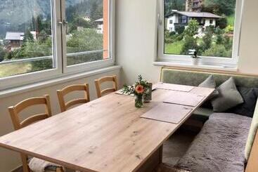 هتل Panorama Spa Lodges Das.schiller