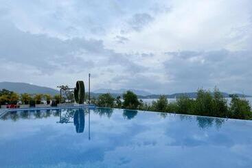 هتل Pearl Andaman Resort Ranong Koh Koo