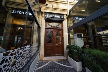 هتل Solo Boutique