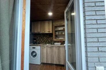 پانسیون Maia`s Guest House
