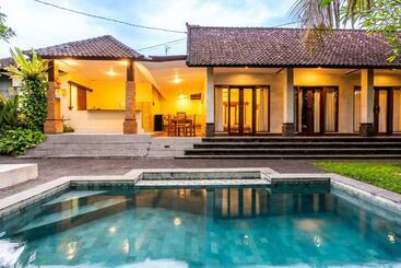 بنسيون Uda Suite Guest House 1