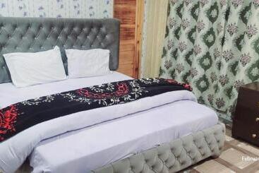 River Breeze Family Hotel, Swat