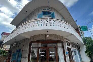 Via Hostel Pakse