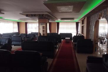 Yeni Van Otel